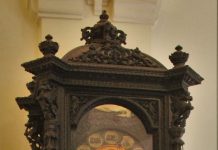 De scheur in de klok